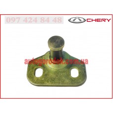 Фиксатор замка 5-й двери Chery Amulet