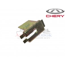 Защелка троса сцепления Chery Amulet