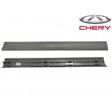 Накладка порога внутренняя передняя правая (серая) Chery Tiggo