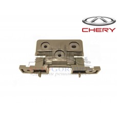 Петля подлокотника (оригинал) Chery Tiggo