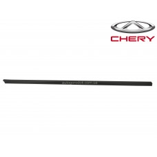 Уплотнитель стекла двери передней (наружный) правый Chery Tiggo