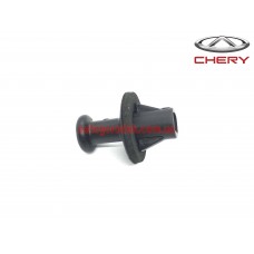 Клипса фиксатор полки багажника Chery Tiggo 2