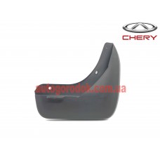 Брызговик задний правый (оригинал) Chery Tiggo 3